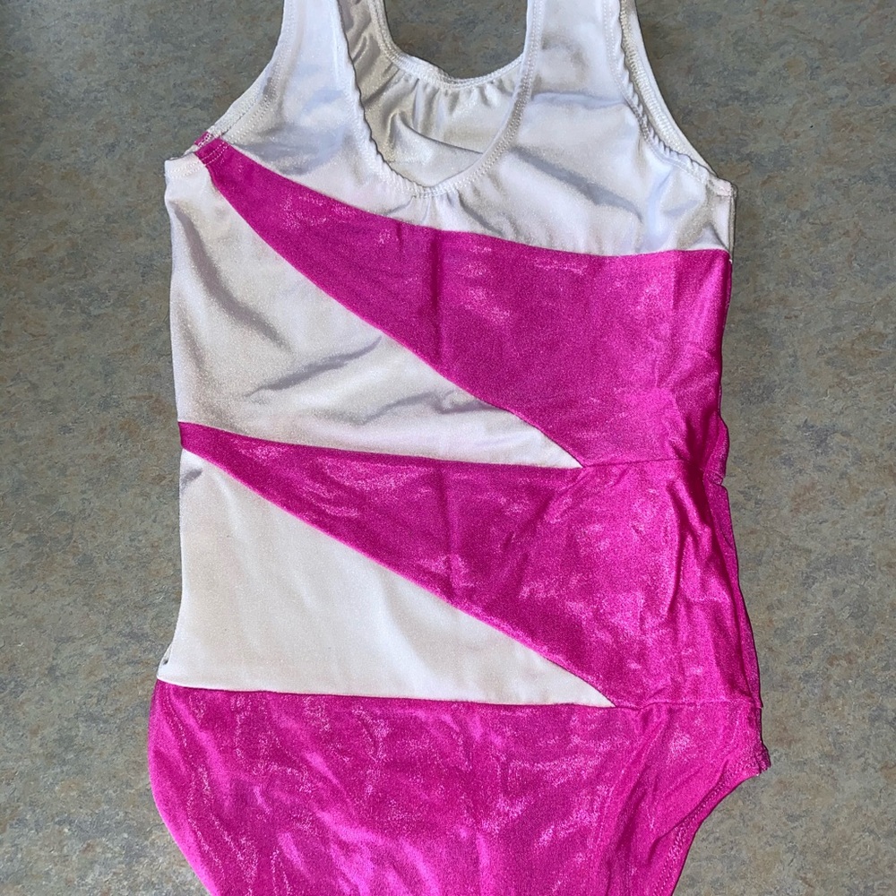 Gymnastics leotard